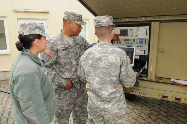 44th Expeditionary Signal Battalion engages NATO signal partners at Exercise Combined Endeavor 12