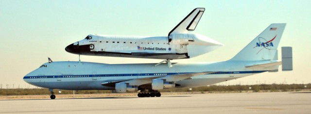 Space Shuttle lands at Fort Bliss