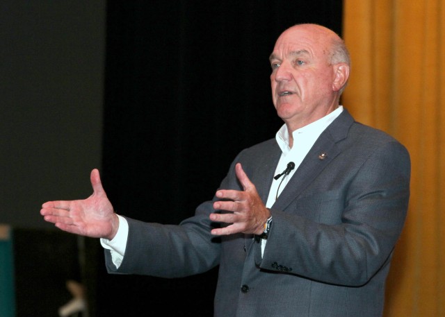 Assistant secretary of Army for Manpower, Reserve Affairs hosts forum at Camp Zama