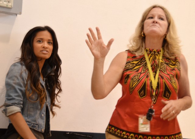 Rocsi Diaz talks to teens in Vicenza, Italy