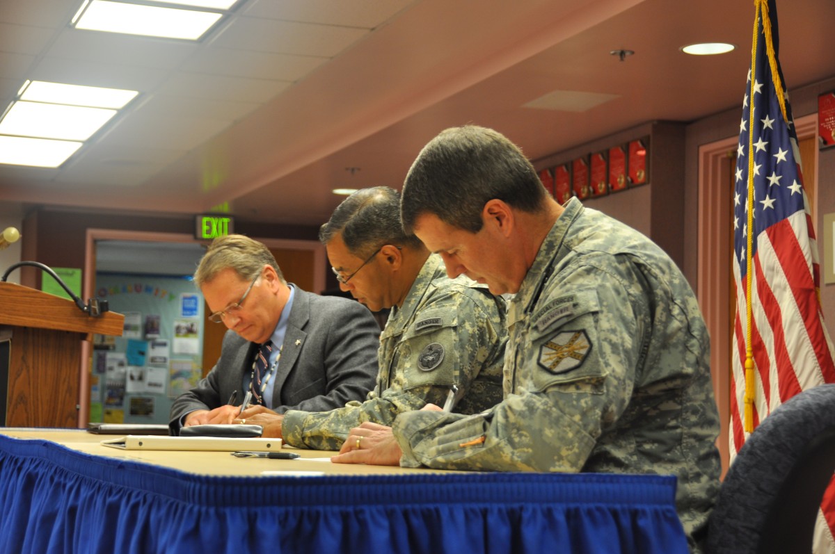 Fort Wainwright Soldiers partner with schools to make our community