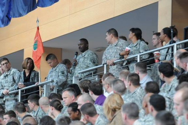 5th Signal Command participates  in Suicide Prevention Stand Down Day