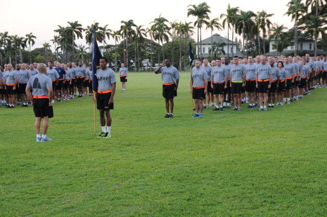 USARPAC Resilience Run/Walk formations gather at Palm Circle