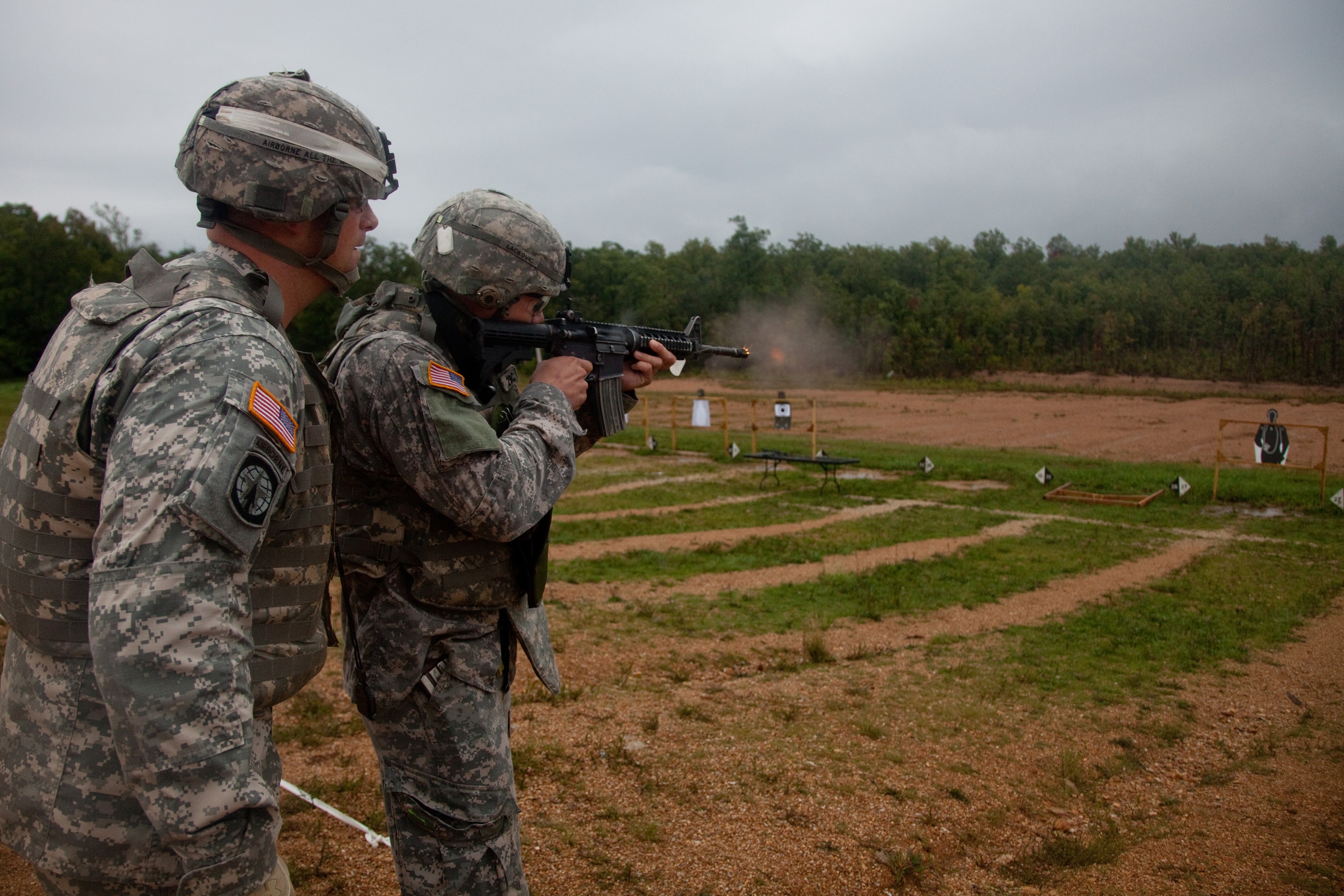 Active, Reserve Soldiers team up to take top prize at MP Warfighter ...