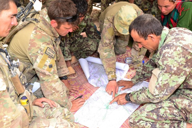 Afghan security forces plan and execute joint operation