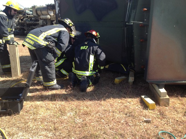 Fire departments train on heavy-vehicle extrication at Fort McCoy