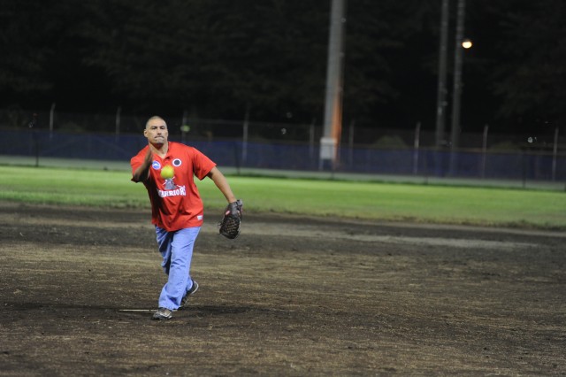 Special Troops Battalion Warriors take home trophy in intramural softball championship