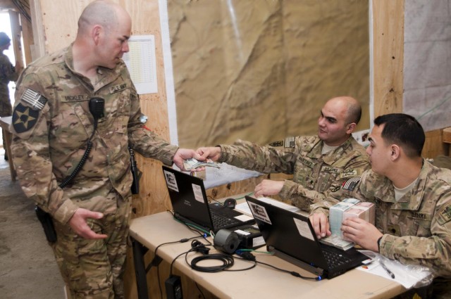389th Finance goes where soldiers go to 'show them the money'