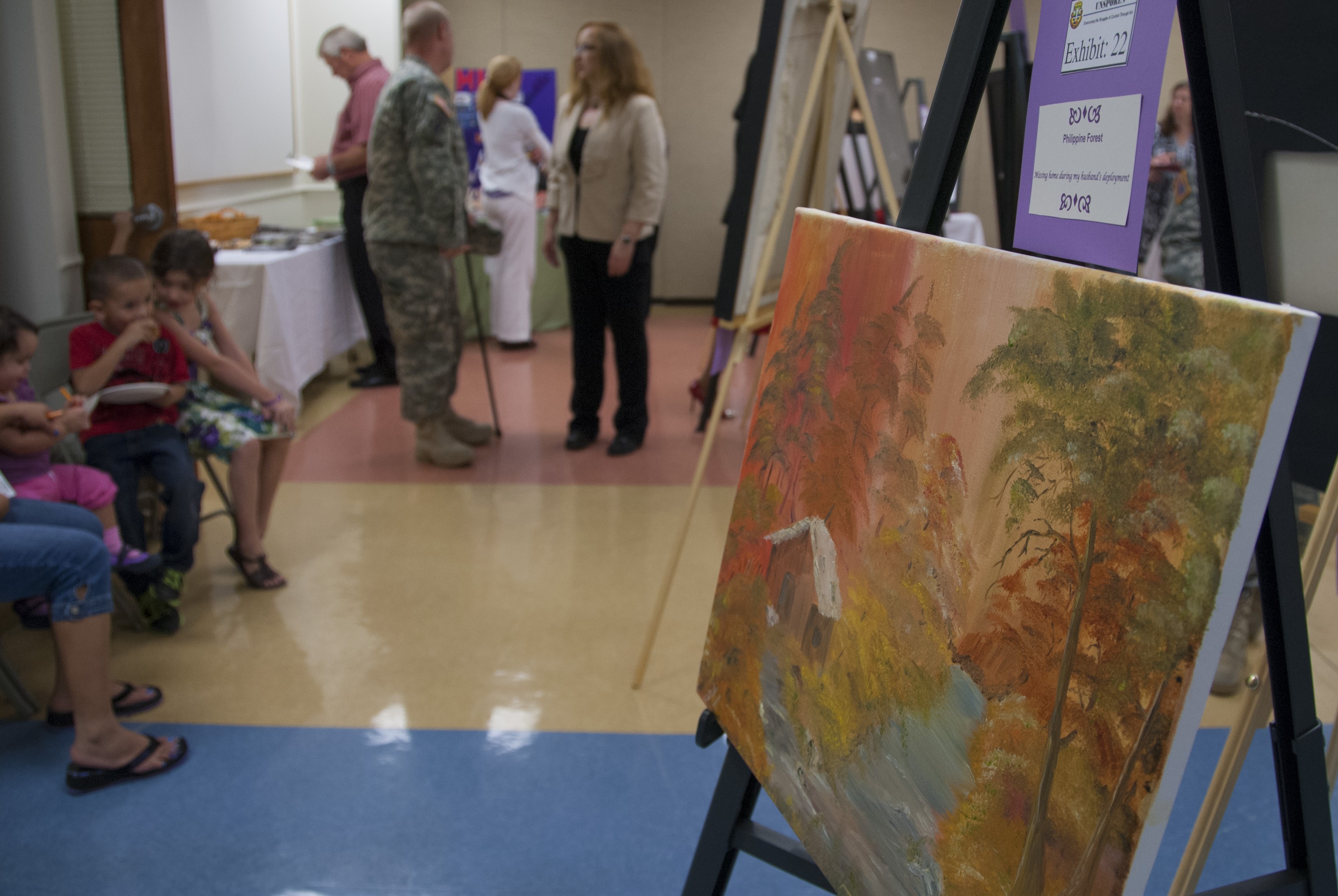 Carl R. Darnall AMC holds art show for Soldiers, spouses struggling ...