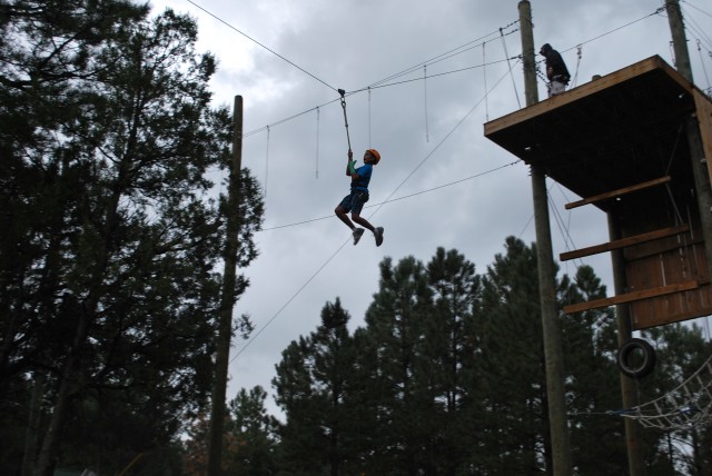 402nd FA takes to mountains for Family bonding