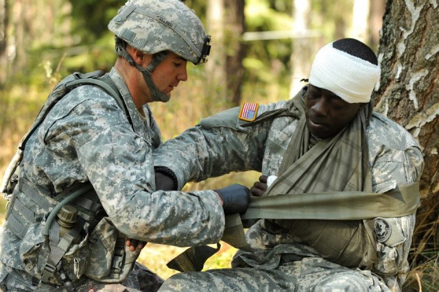 21st TSC Soldiers earn EFMB badge