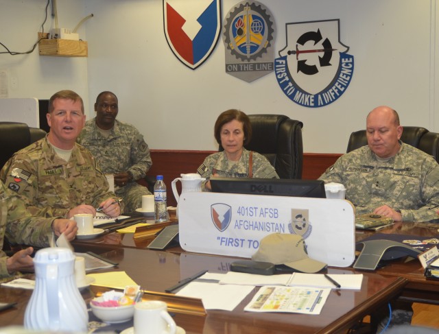 SDDC Commanding General's visit to 401st AFSB confirms partnership