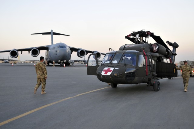 25th CAB loads helicopters on planes