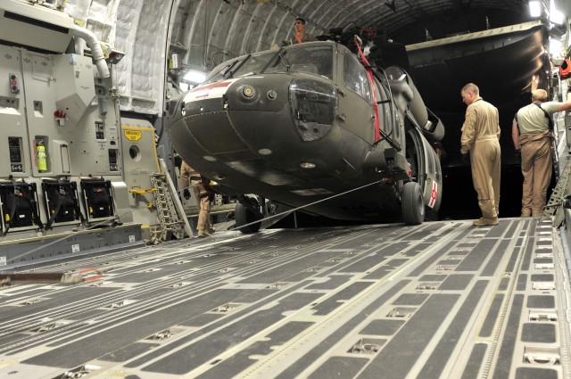 25th CAB loads helicopters on planes