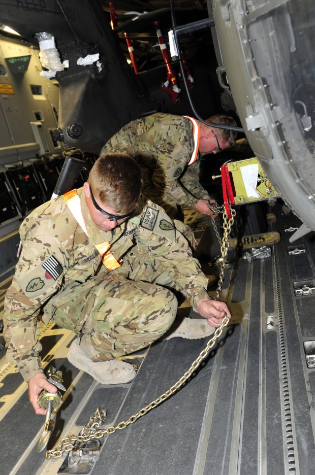 25th CAB loads helicopters on planes