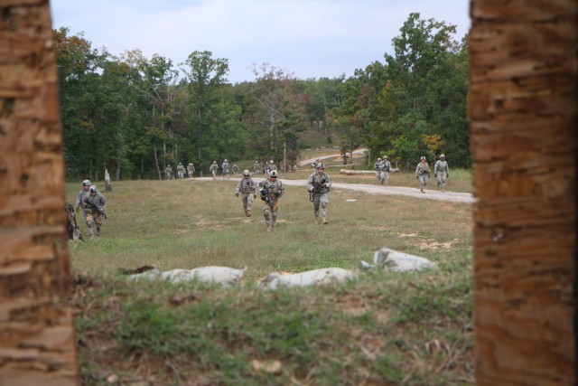 Currahees conduct CALFEX during Eagle Flight III