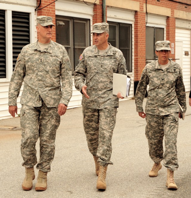 New Army Legislative Liaison Chief visits JFHQ-NCR/MDW
