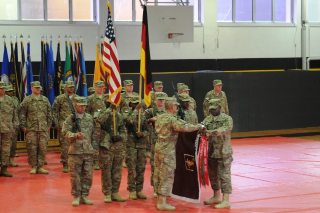 30th MEDCOM casing ceremony_20121012_0765.JPG