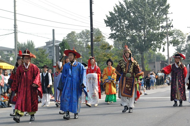 2012 Fall Friendship Festival brings joy to Yongsan