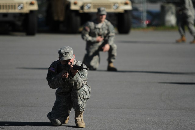 Army Reserve's youngest leaders develop, lead training during battle assembly