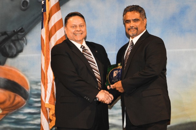 Army engineers receive HENAAC awards