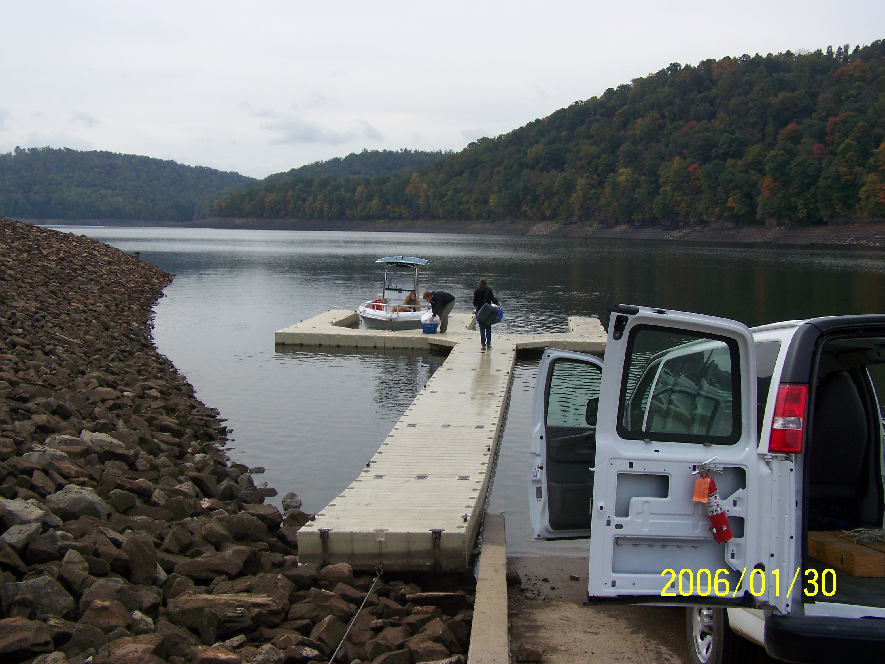 Fish kill results from 'perfect storm' at Corps lake | Article | The ...