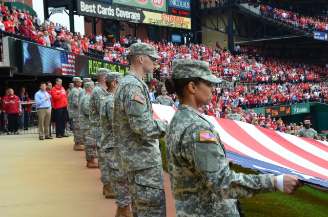 Fort Leonard Wood Soldiers, color guard featured in Game 3 of NLCS