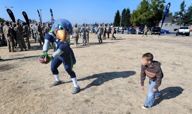 Pass to Blitz