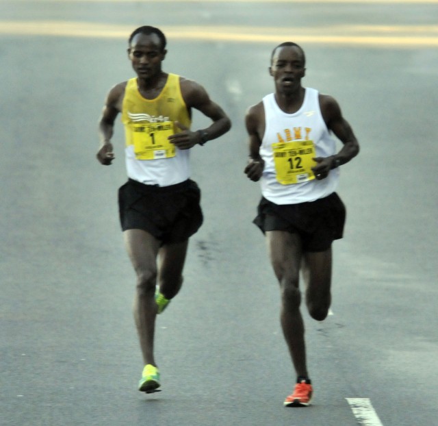 Army Ten-Miler Frontrunners