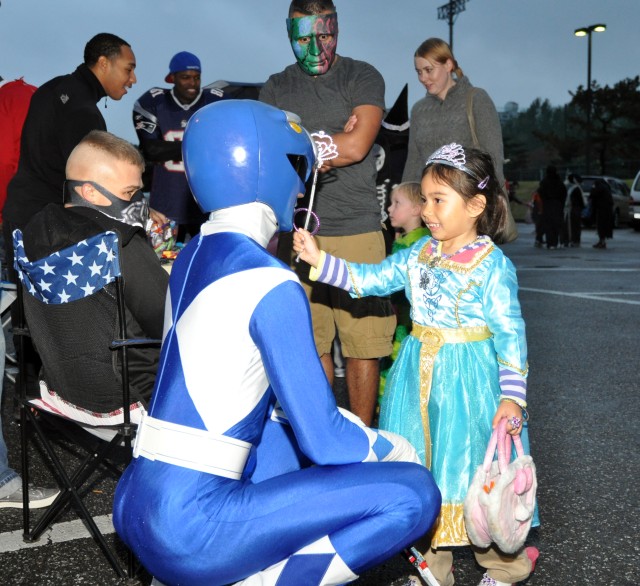 Yongsan keeps kids safe during Halloween