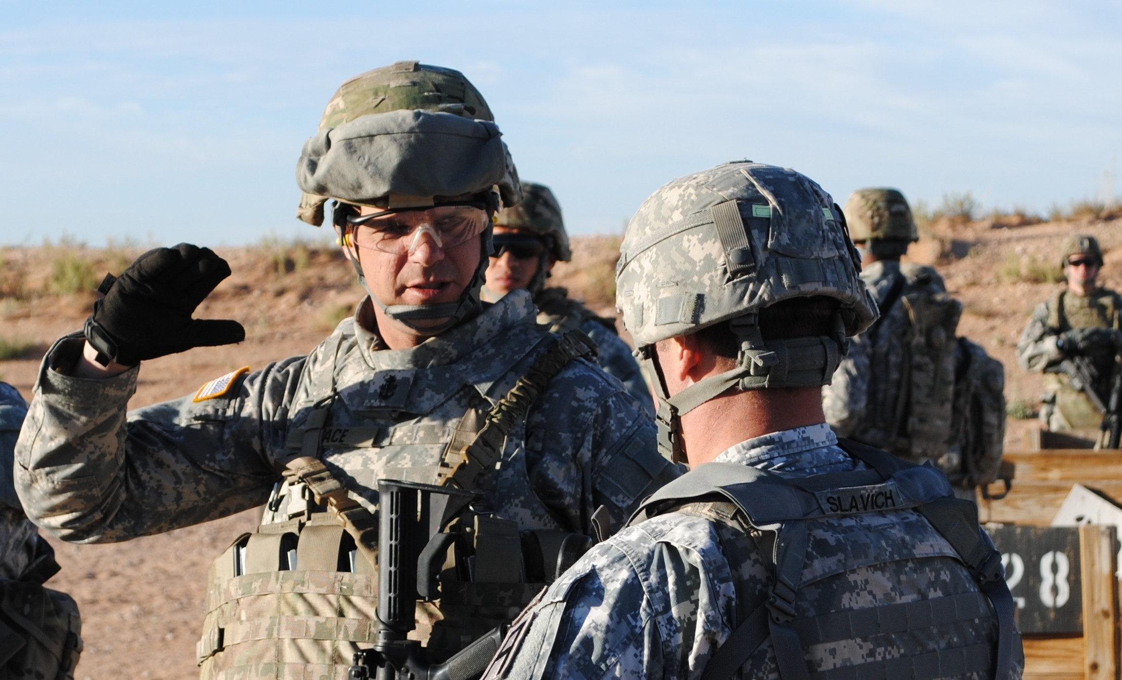 5th AR trains Sailors in marksmanship, live fire | Article | The United ...