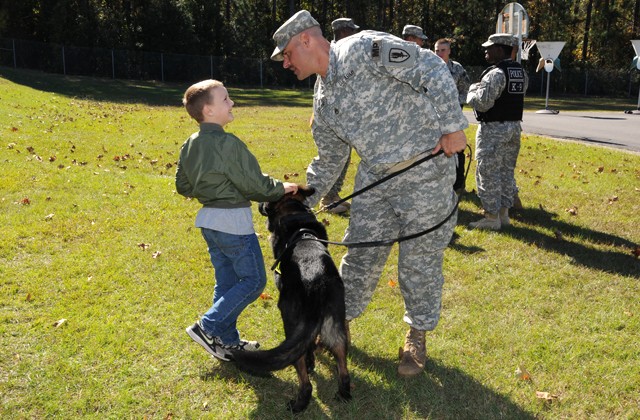 K9 demonstration tops off Red Ribbon Week