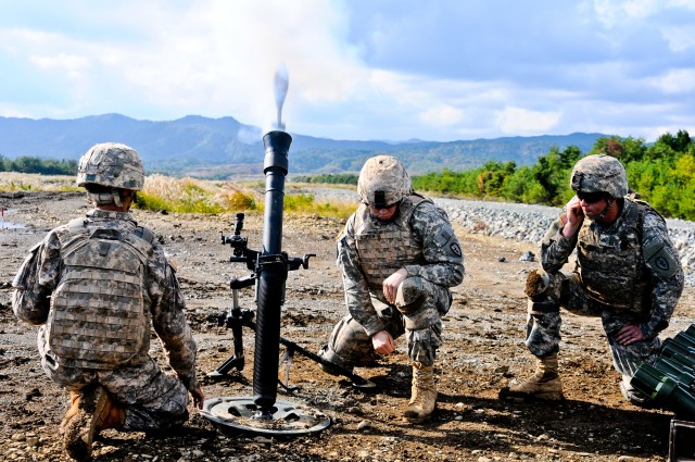 Soldiers, Defense Force Members have a blast during Orient Shield