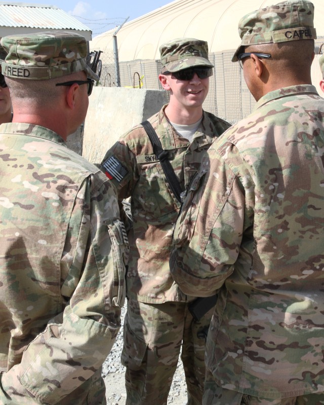 ISAF CSM Capel Recognizes 7 Rakkasans During Visit to FOB Salerno ...