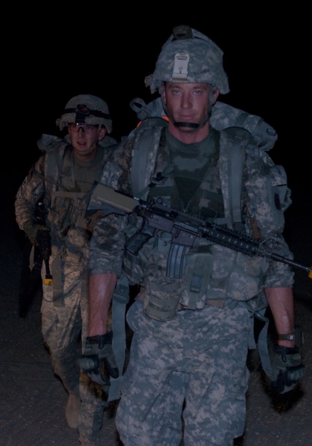 A Test of Mind and Body: Soldiers Become Expert Infantryman in Northern Kuwait