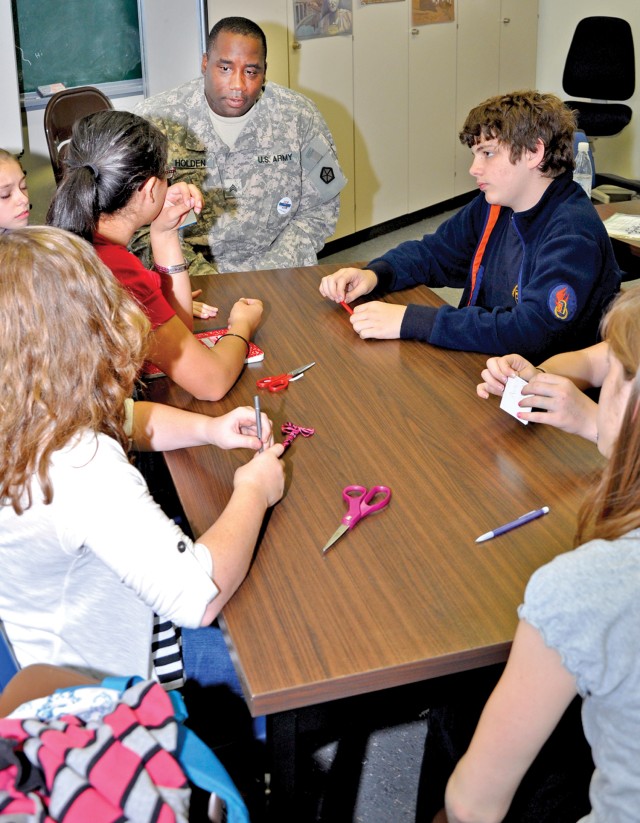 Volunteers get SAVVY to stop bullying