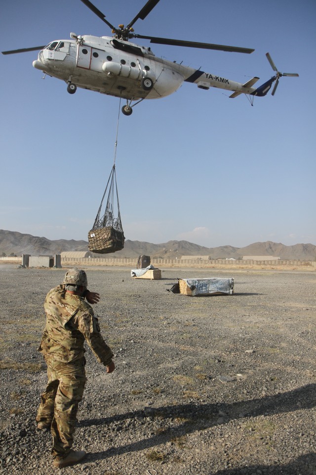 Rakkasans Conduct Sling Load Operations