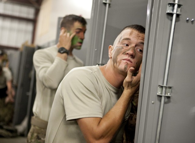 USAMU duo wins 2012 International Sniper Competition