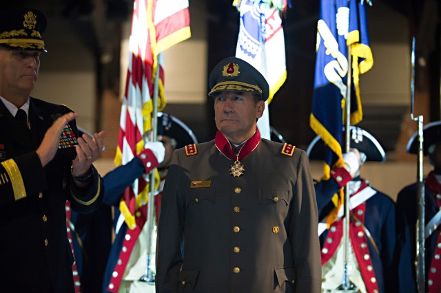 Chilean Army Commander-in-Chief Meets with U.S. Army Chief of Staff, Lays Wreath at Arlington