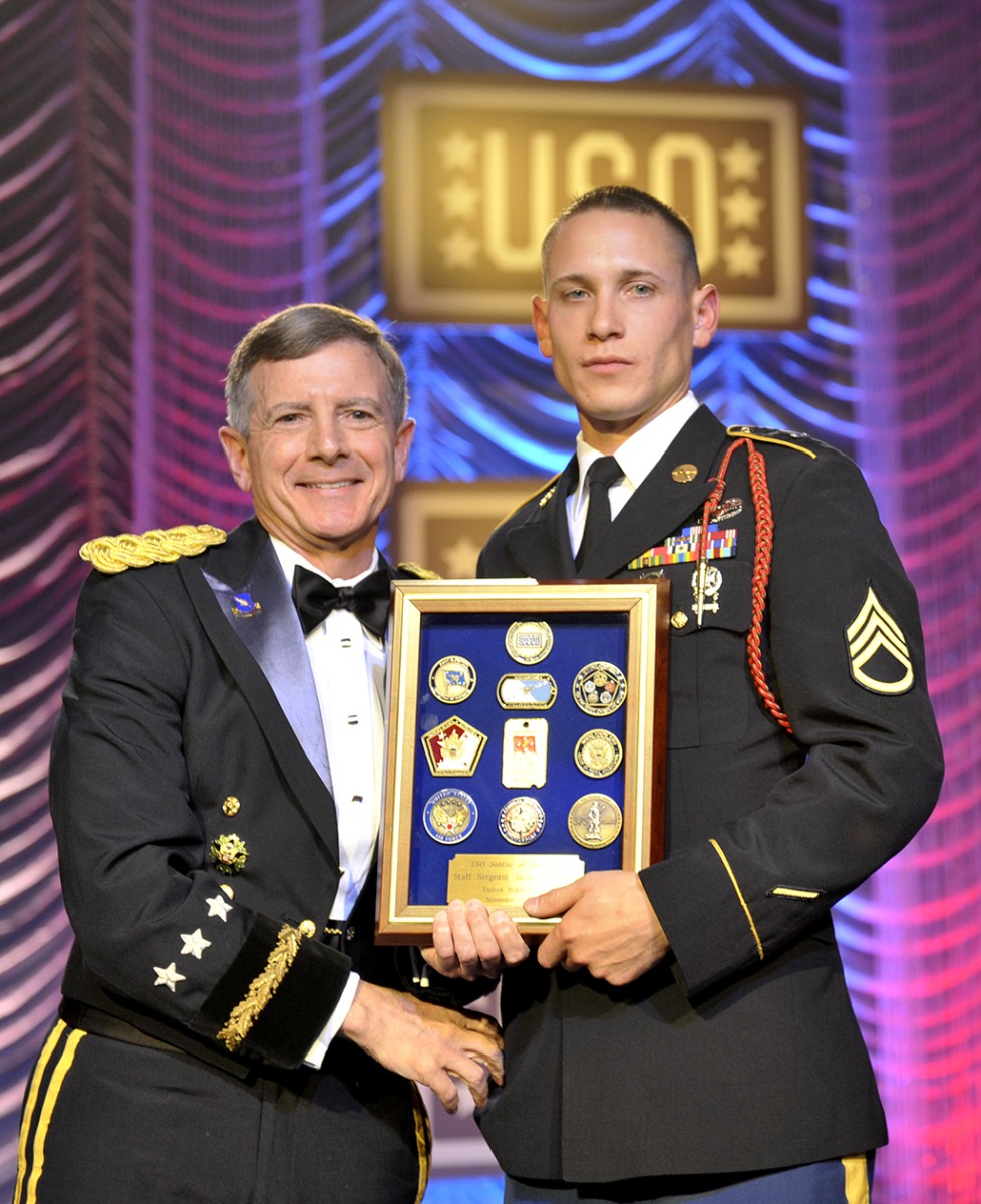 Fort Drum Soldiers shine at USO Gala | Article | The United States Army