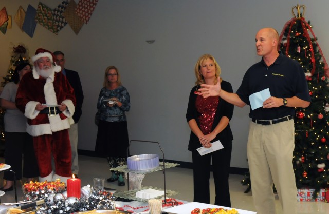 Santa's Workshop opens up at Fort Hood