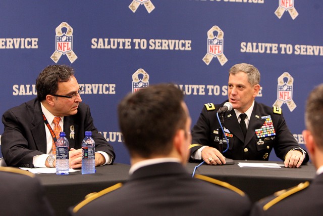 Lt. Gen. Michael Ferriter discusses TBI during a forum in Chicago