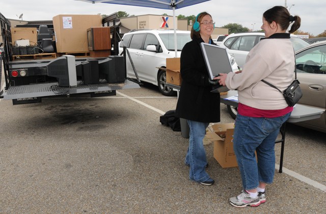 Post participates in America Recycles Day