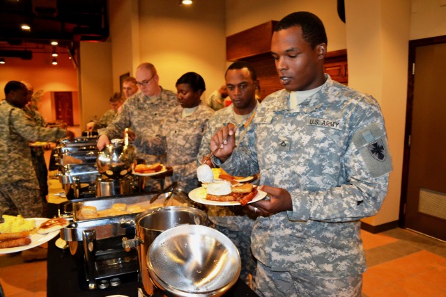 Soldiers in Japan pause for spiritual resiliency    