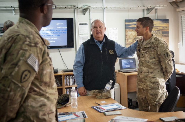 Army leaders survey battlefield and thank troops for service