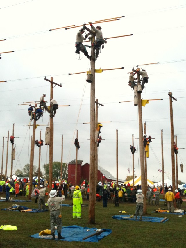 D/249th Linemen climb to the top