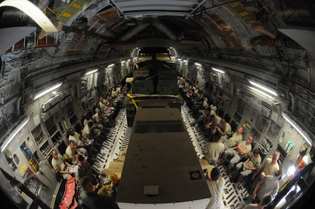 8th TSC HQ plans, loads cargo for C-17