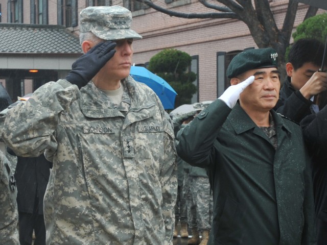 Korean War veterans honor storied U.S. Army general