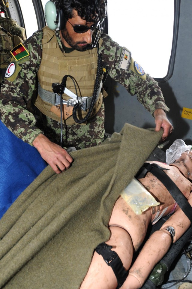 KAW flight medics certified by 25th CAB