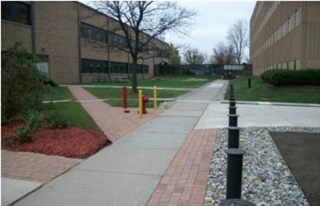 New brick paver side walks